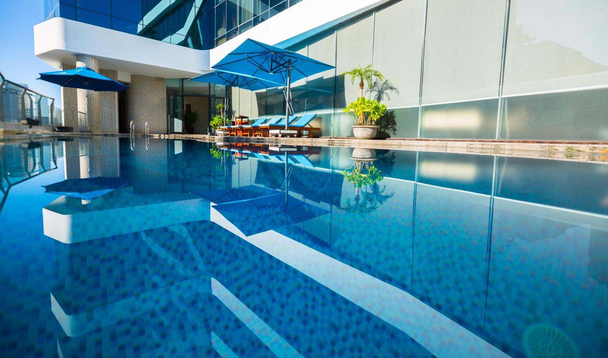 Avatar Hotel Da Nang Exterior photo
