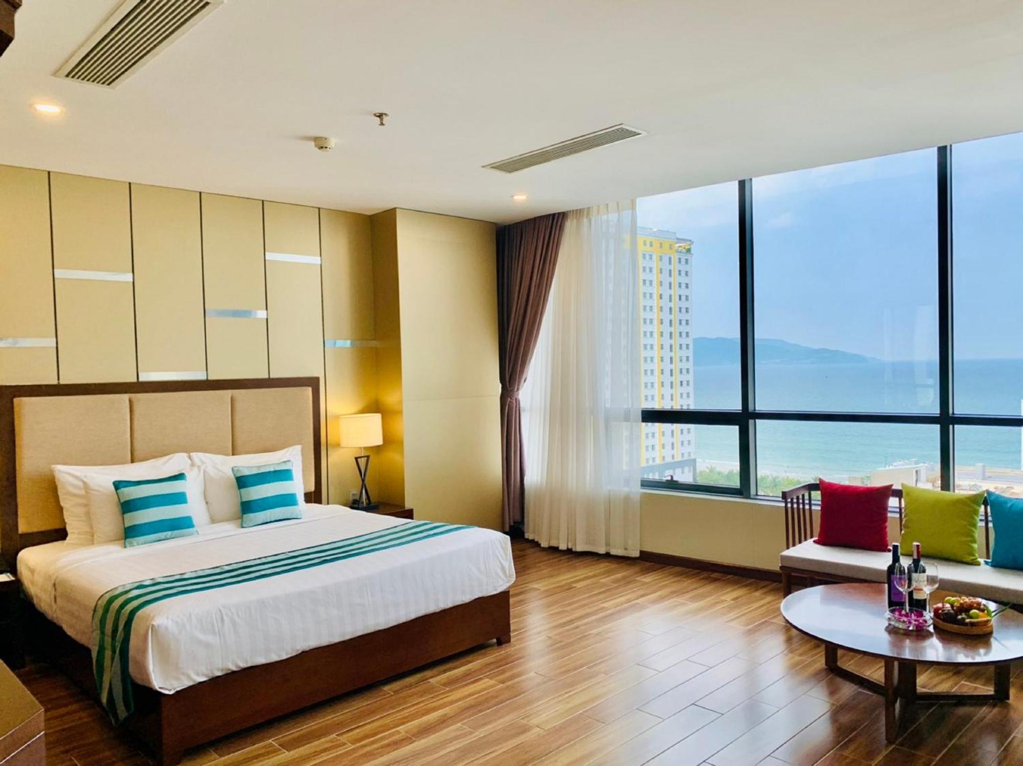 Avatar Hotel Da Nang Exterior photo